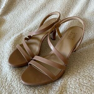 Naturalizer Women's Tan Strappy Heels